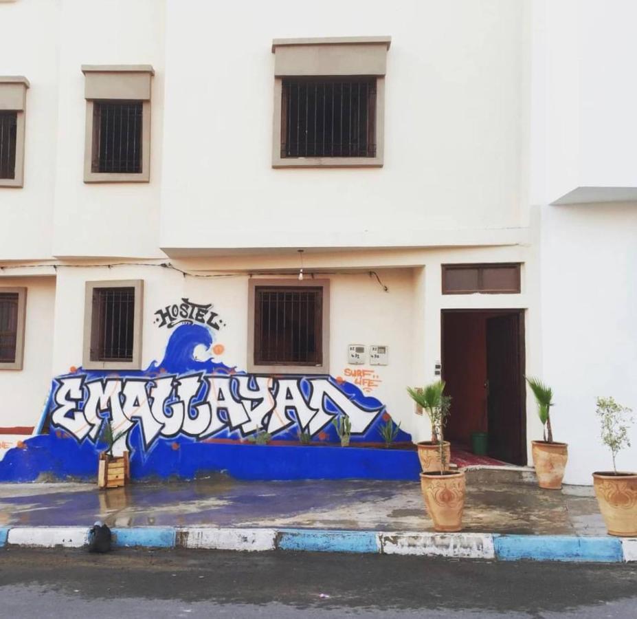 Emallayan Hostel Имсуане Екстериор снимка